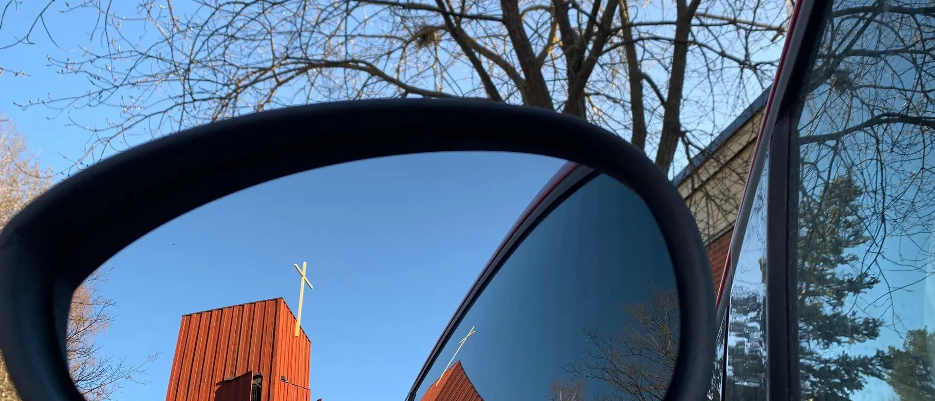 Backspegel på en bil