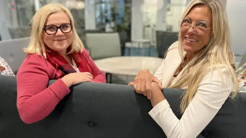 Bara två platser kvar till Ny som chef!